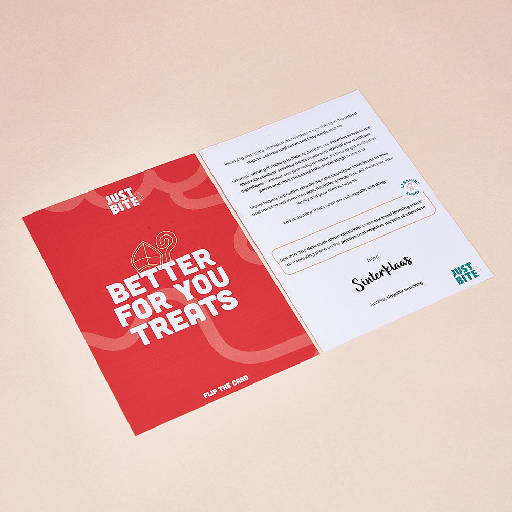 Voor- en achterkant van een informatief Sinterklaas-kaartje van JustBite met de tekst 'Better for you treats' en uitleg over de bewuste snacks.